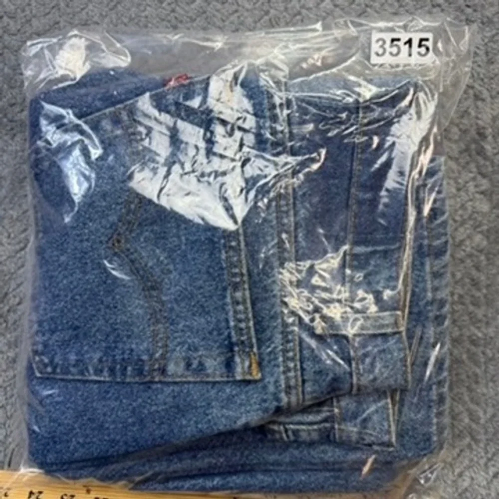 Levi's 505 Regular Fit Jeans Men 36x31 Straight Blue 100% Cotton Made in USA 90s